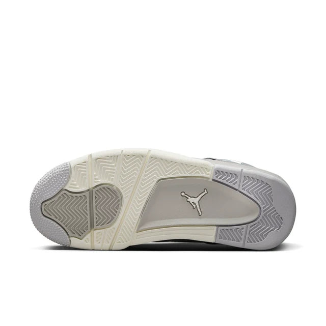Jordan 4 Frozen Moments