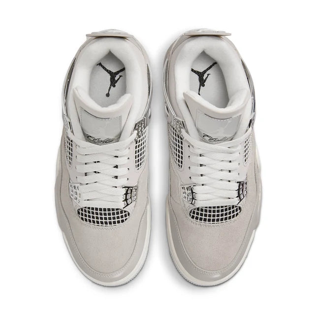 Jordan 4 Frozen Moments